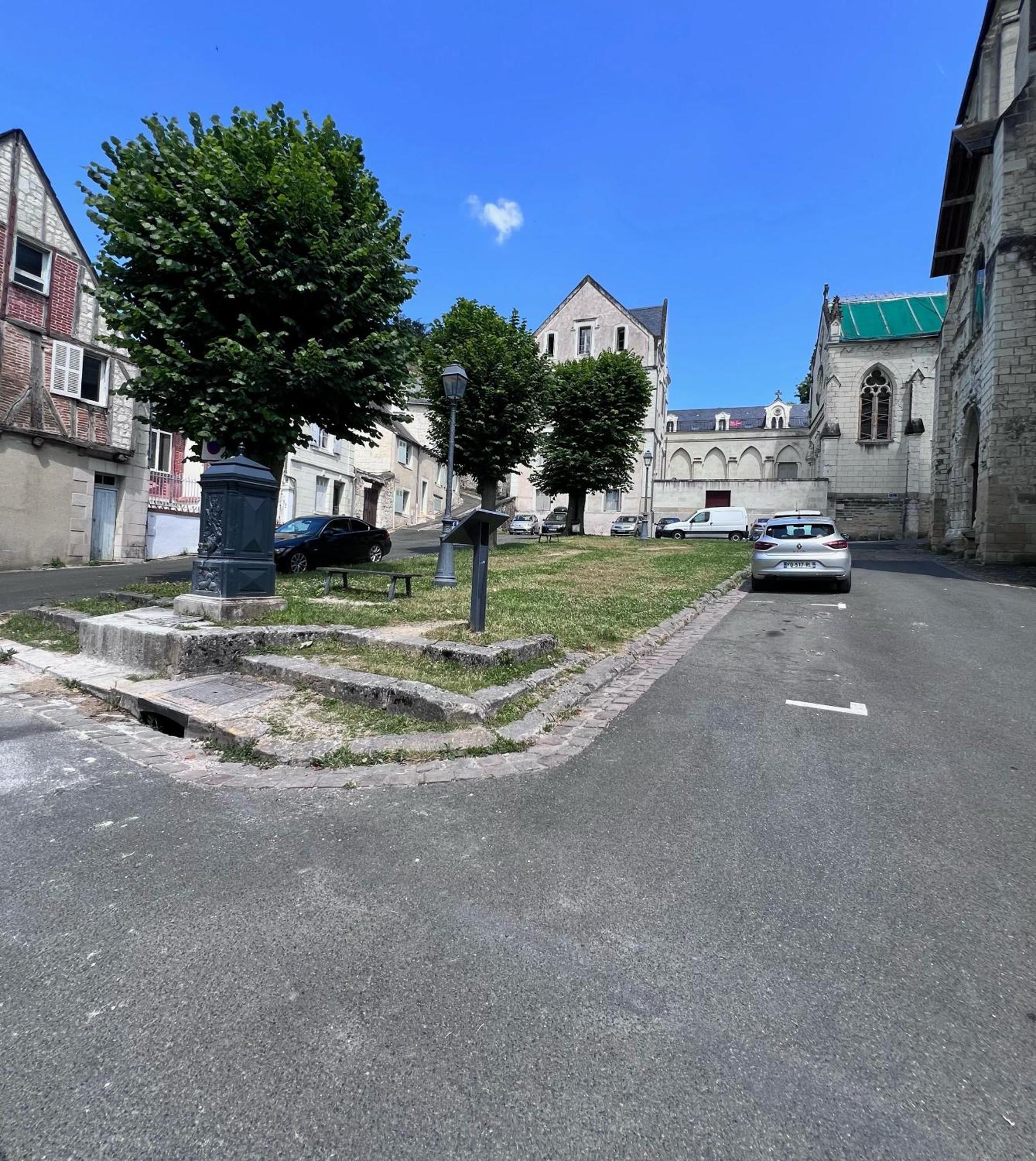 Le Jeanne, Appartement En Duplex Proche Forteresse Et Centre Ville Chinon Extérieur photo